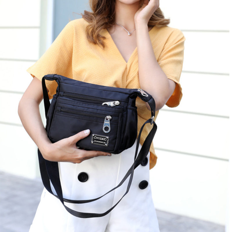 Vielseitige Crossbody-Tasche aus Nylongewebe