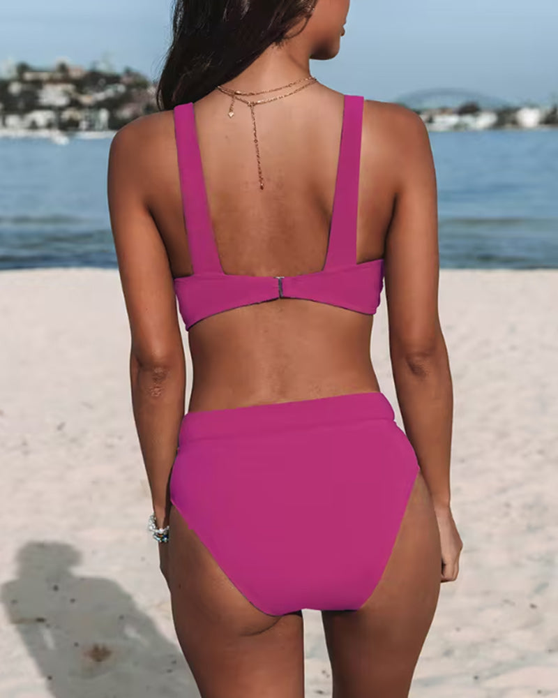 Einfarbige Bikinis mit hoher Taille